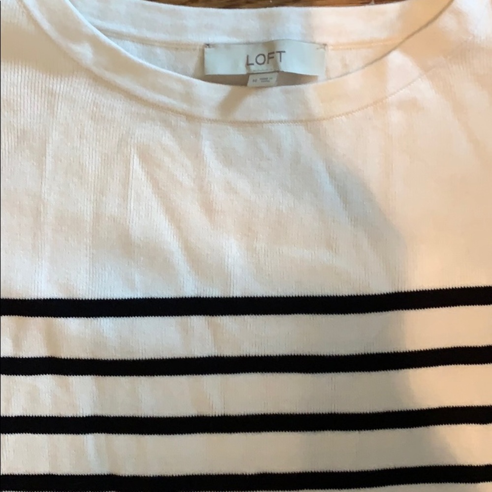 Loft sweater MED EUC - Picture 2 of 3